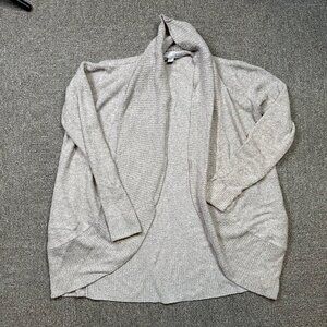 Barefoot Dreams CozyChic Lite Circle Cardigan Style 452 Size Medium Light Grey